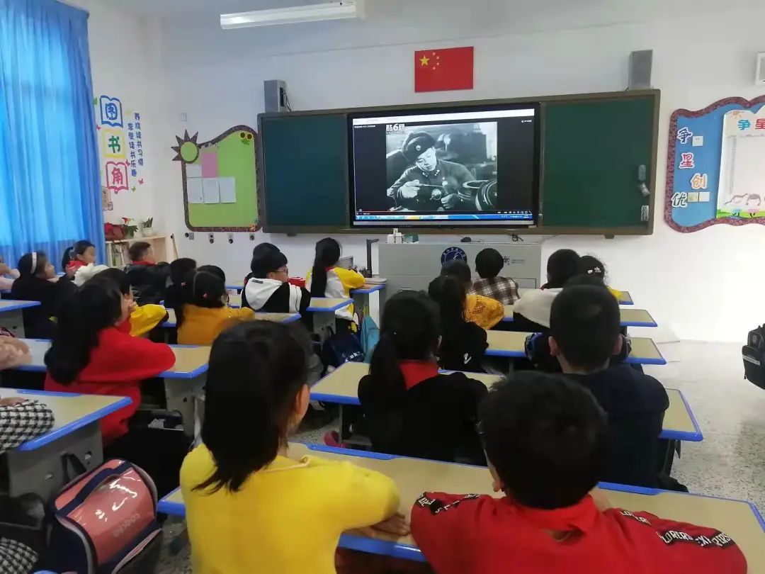 连江这样的“雷锋式”好少年，爱了爱了！