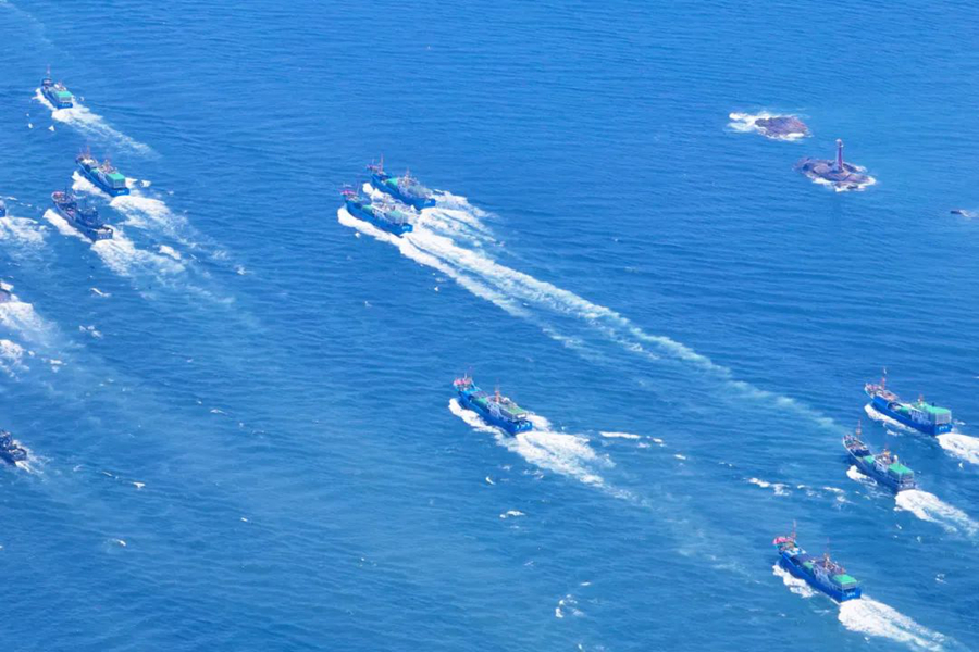 连江渔船竞相出海。连江县融媒体中心供图